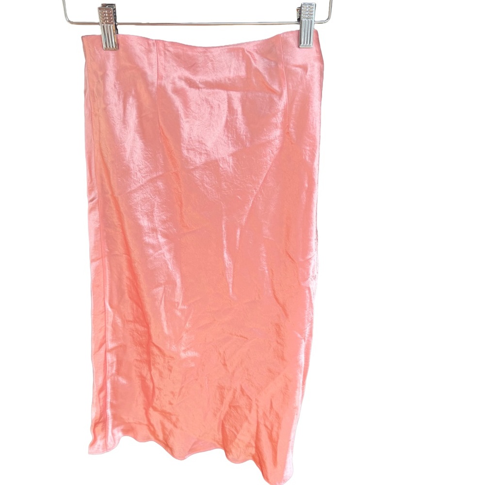 [SOLD] NWT ARITZIA BABATON SLIP MIDI SATIN SKIRT PEONY PINK SIZE 6
